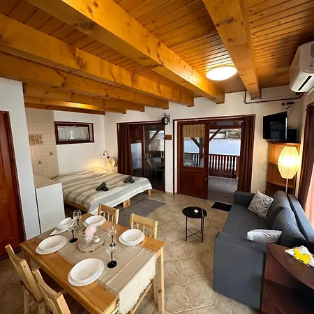 Harmony & Wine Apartment