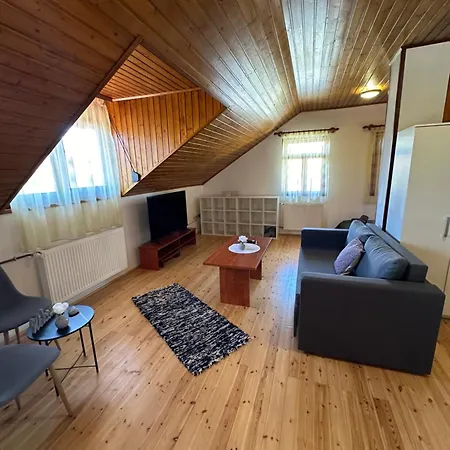 Harmony & Wine Apartment *