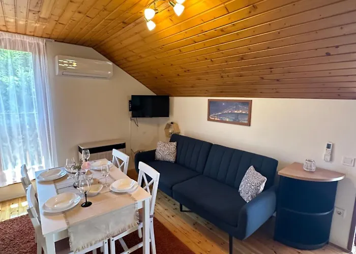 Harmony & Wine Apartment *